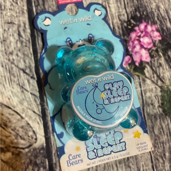 NEW Limited Edition Care Bear Makeup Lot - Picture 3 of 9